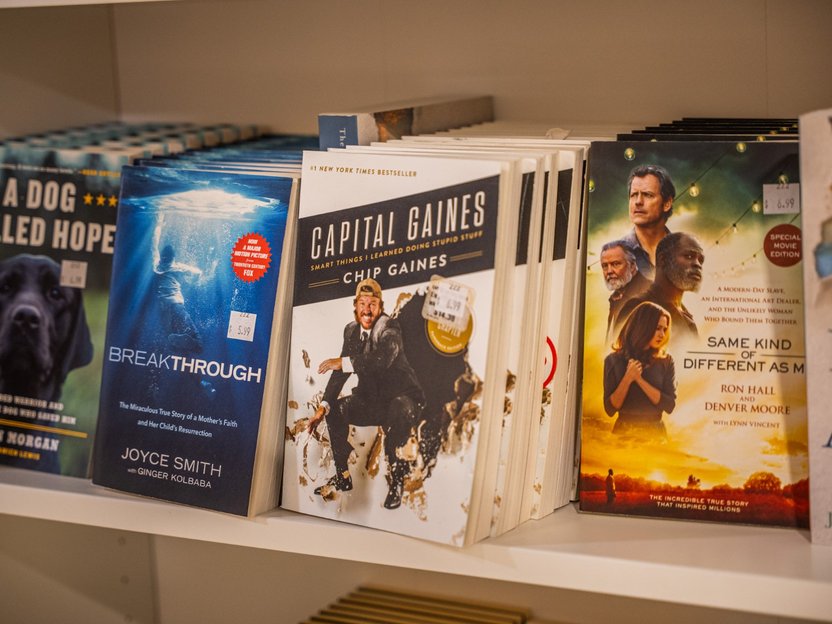 Toys, gifts, and books at Ohio's Market Berlin